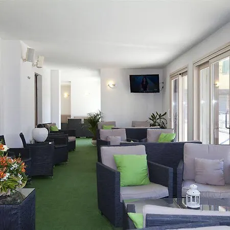 Harmony Hotel 4*