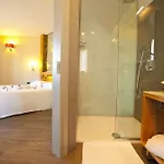 Hotel Harmony