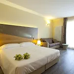 Harmony Hotel 4*