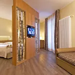 Hotel Harmony