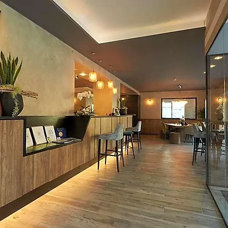 Hotel Harmony 4*